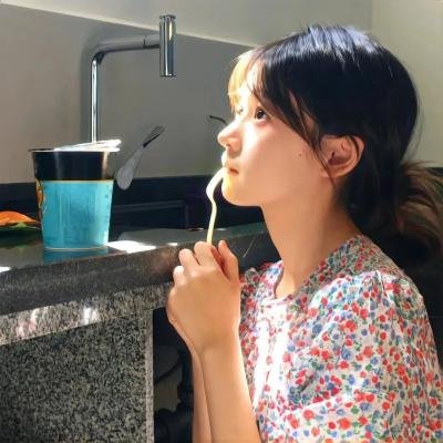 地窖怪客